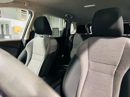 2022 Nissan Rogue S