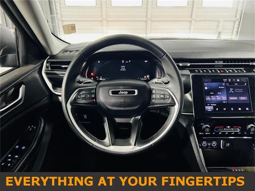 2023 Jeep Grand Cherokee L Laredo