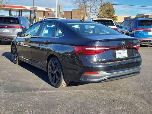 2026 Volkswagen Jetta 1.5T SE