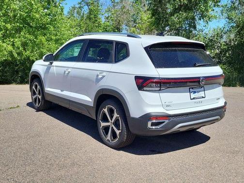 2025 Volkswagen Taos 1.5T SEL