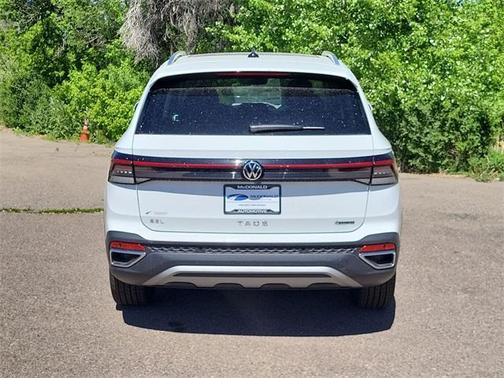2025 Volkswagen Taos 1.5T SEL