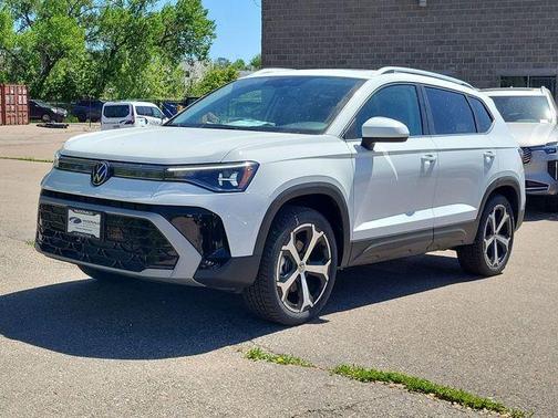 2025 Volkswagen Taos 1.5T SEL