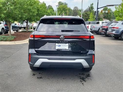 2025 Volkswagen Tiguan 2.0T S