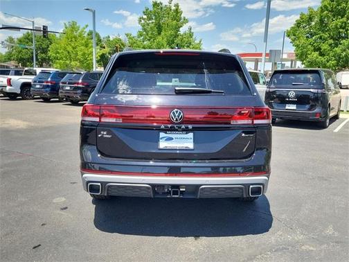 2025 Volkswagen Atlas 2.0T Peak Edition
