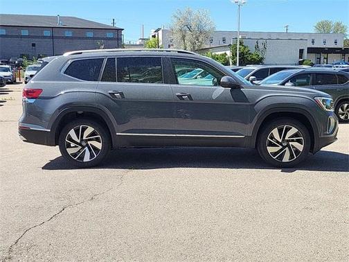 2025 Volkswagen Atlas 2.0T SEL