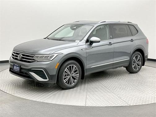2024 Volkswagen Tiguan 2.0T Wolfsburg Edition