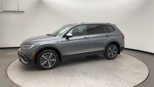 2024 Volkswagen Tiguan 2.0T Wolfsburg Edition