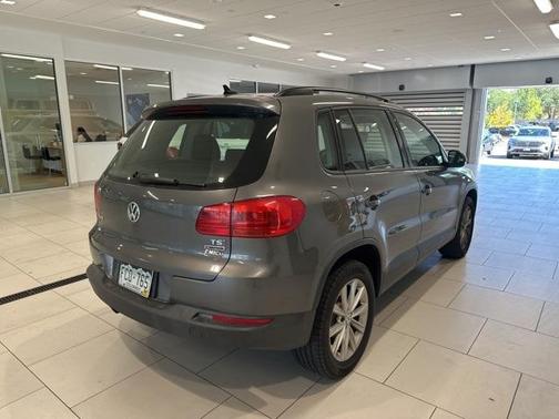2017 Volkswagen Tiguan Limited 2.0T