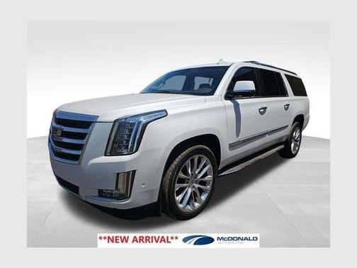Crystal White Tri-Coat 2020 Cadillac Escalade ESV Luxury