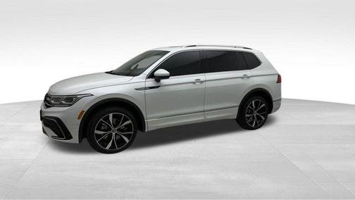 2024 Volkswagen Tiguan 2.0T SEL R-Line