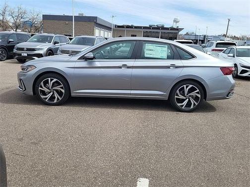 2025 Volkswagen Jetta 1.5T SEL