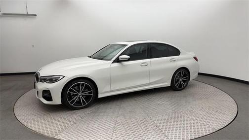 2022 BMW 330 i xDrive