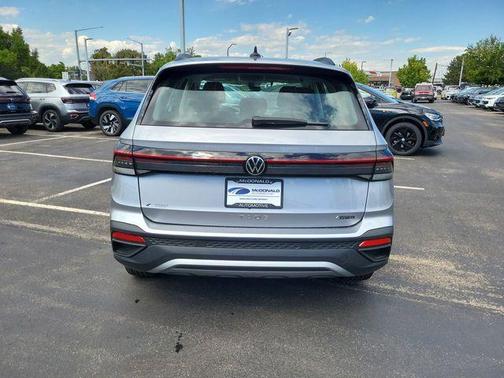 2025 Volkswagen Taos 1.5T S