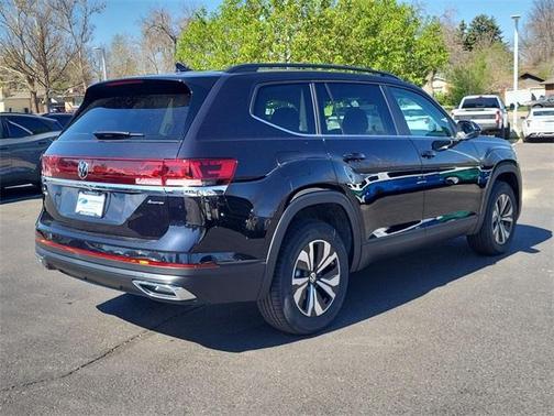 2025 Volkswagen Atlas 2.0T SE