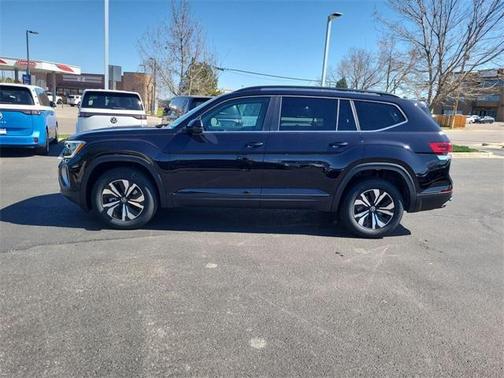 2025 Volkswagen Atlas 2.0T SE