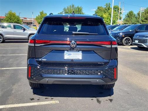 2025 Volkswagen Tiguan 2.0T SE R-Line Black