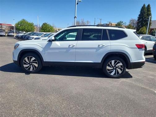 2025 Volkswagen Atlas 2.0T SE