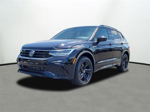 2024 Volkswagen Tiguan 2.0T SE R-Line Black