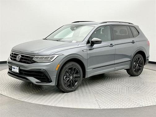 2022 Volkswagen Tiguan 2.0T SE R-Line Black