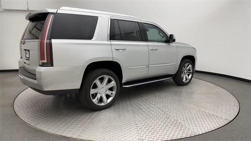 2019 Cadillac Escalade Luxury