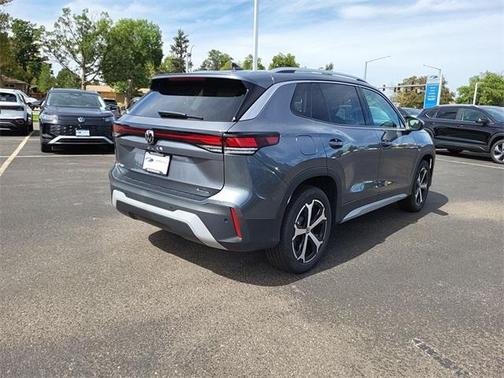 2025 Volkswagen Tiguan 2.0T SE