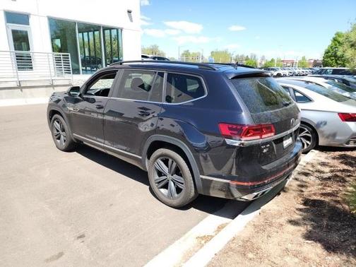 2021 Volkswagen Atlas 3.6 SE w/ Technology R-Line