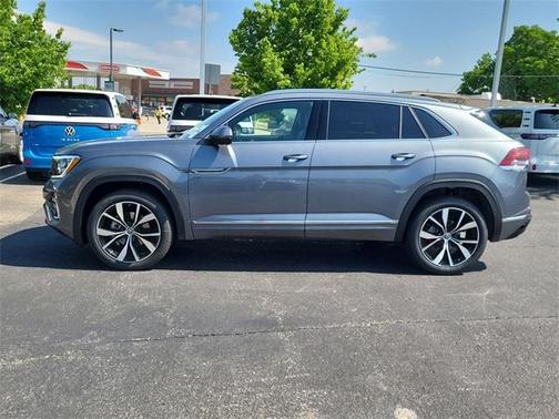 2025 Volkswagen Atlas Cross Sport 2.0T SEL Premium R-Line
