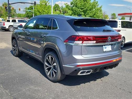 2025 Volkswagen Atlas Cross Sport 2.0T SEL Premium R-Line