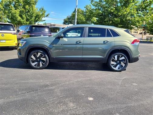 2026 Volkswagen Atlas Cross Sport 2.0T SE w/Technology