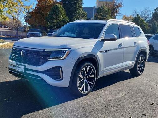 2026 Volkswagen Atlas 2.0T SEL Premium R-Line