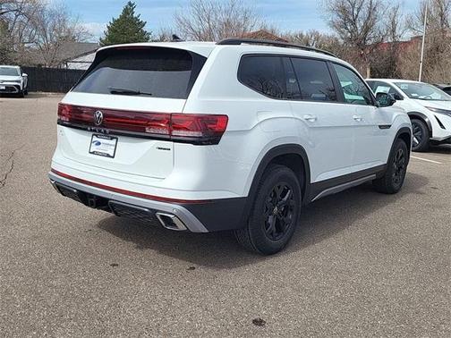 2025 Volkswagen Atlas 2.0T Peak Edition