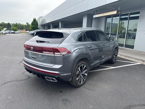 2024 Volkswagen Atlas Cross Sport 2.0T SEL Premium R-Line