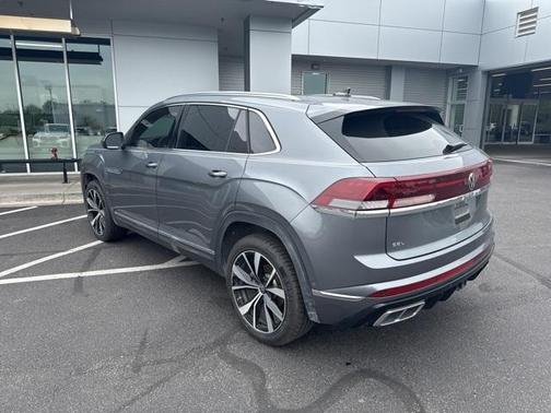 2024 Volkswagen Atlas Cross Sport 2.0T SEL Premium R-Line