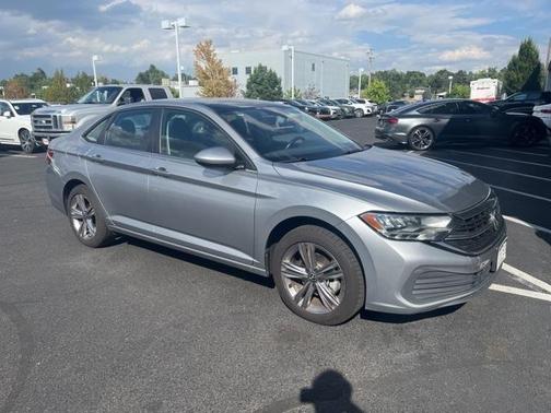 2022 Volkswagen Jetta 1.5T SE