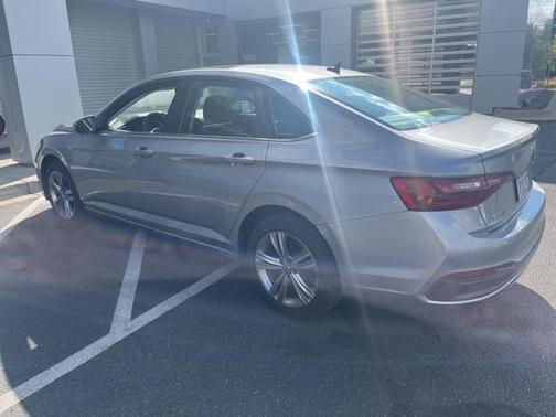 2022 Volkswagen Jetta 1.5T SE
