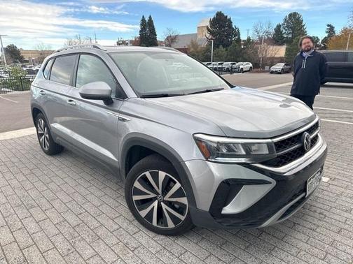 2022 Volkswagen Taos 1.5T SE