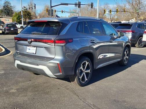 2025 Volkswagen Tiguan 2.0T SE