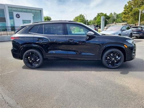 2025 Volkswagen Tiguan 2.0T SE R-Line Black