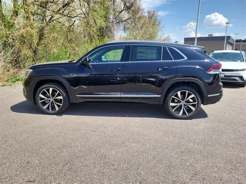 2025 Volkswagen Atlas Cross Sport 2.0T SEL Premium R-Line