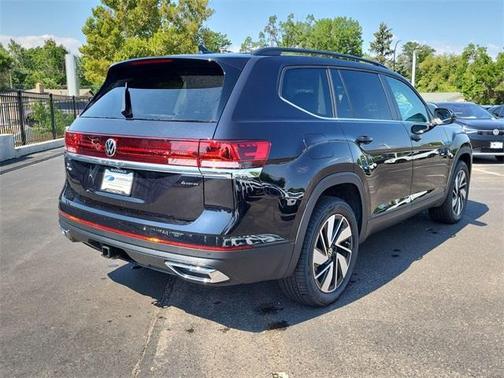 2025 Volkswagen Atlas 2.0T SE