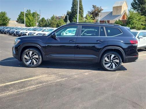 2025 Volkswagen Atlas 2.0T SE