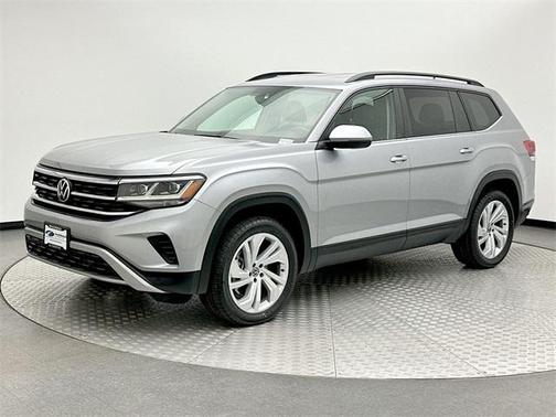 2022 Volkswagen Atlas 3.6L SE w/Technology