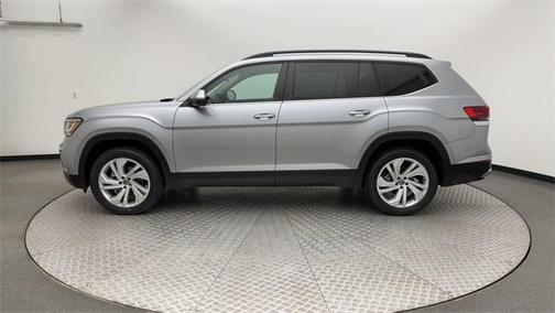 2022 Volkswagen Atlas 3.6L SE w/Technology