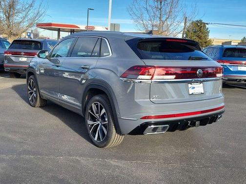 2026 Volkswagen Atlas Cross Sport 2.0T SEL Premium R-Line