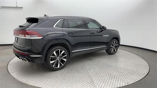 2025 Volkswagen Atlas Cross Sport 2.0T SEL Premium R-Line