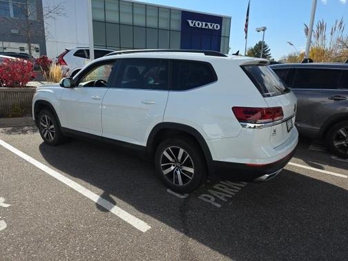2022 Volkswagen Atlas 2.0T SE
