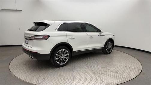 2022 Lincoln Nautilus Reserve