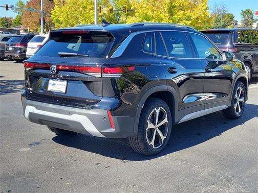 2025 Volkswagen Tiguan 2.0T SE