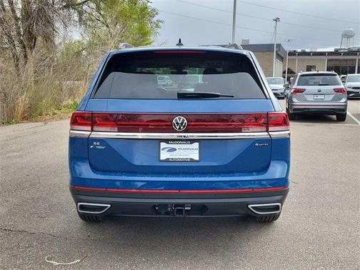 2025 Volkswagen Atlas 2.0T SE