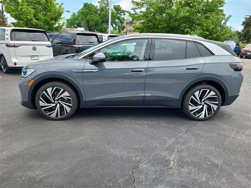 2025 Volkswagen ID.4 Pro S Plus